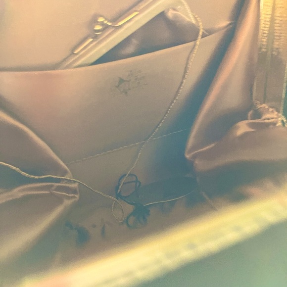 “AFTER FIVE SPOTLIGHT EXCLUSIVE” FORMAL EVENING BAG GOLD WITH JEWELS - NEW - Picture 5 of 5